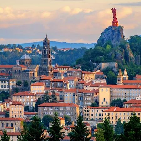 Le Lagon Bleu - Appt Wifi Parking Balcon Le Puy-en-Velay Eksteriør bilde